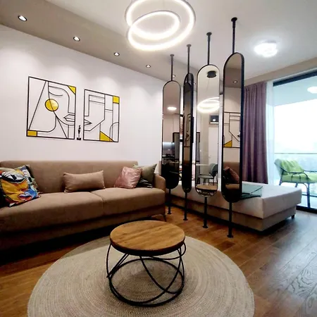 Urban Elegance דירה *